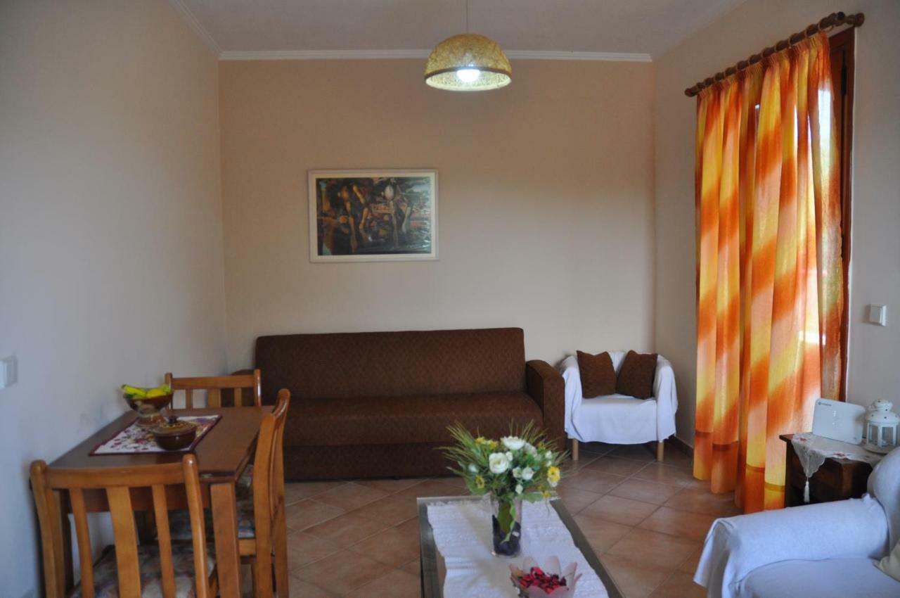 Areti'S Apartment Agios Georgios Pagon Zewnętrze zdjęcie