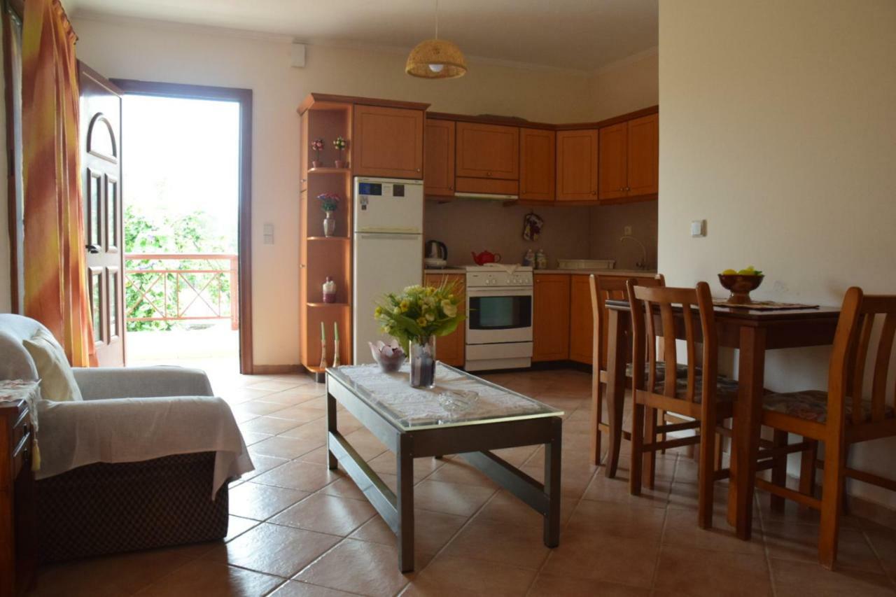 Areti'S Apartment Agios Georgios Pagon Zewnętrze zdjęcie