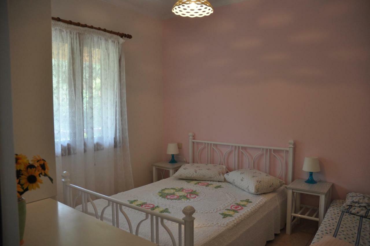Areti'S Apartment Agios Georgios Pagon Zewnętrze zdjęcie
