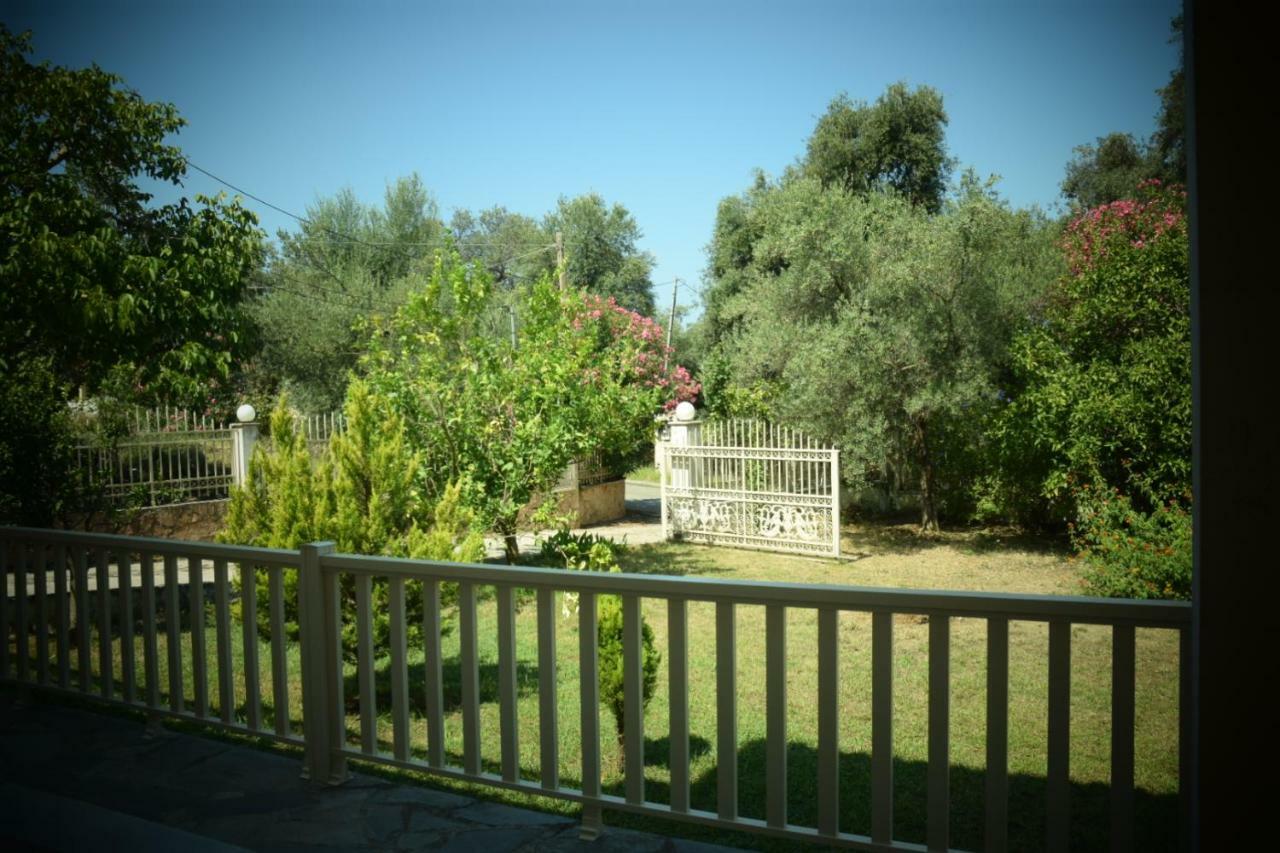Areti'S Apartment Agios Georgios Pagon Zewnętrze zdjęcie