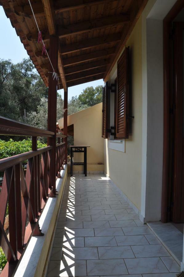 Areti'S Apartment Agios Georgios Pagon Zewnętrze zdjęcie
