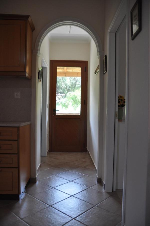 Areti'S Apartment Agios Georgios Pagon Zewnętrze zdjęcie
